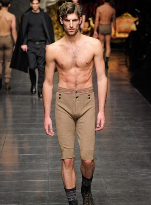 男模女模_男模女模收入差距