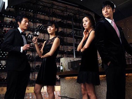 高薪冷门职业_国内冷门职业收入惊人(3)