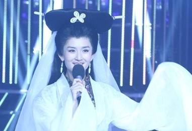 谢娜扮白娘子图片
