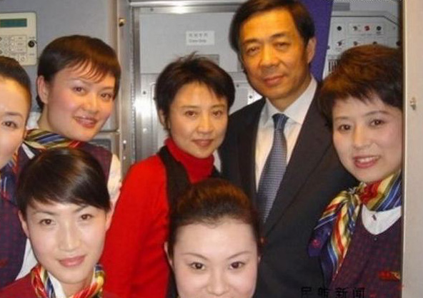 薄谷开来图片