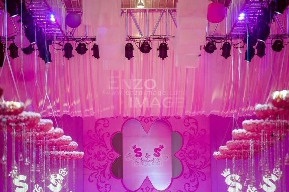 福建晋江一<em>老板</em>嫁<em>女儿送</em>价值超2亿嫁妆(组图)