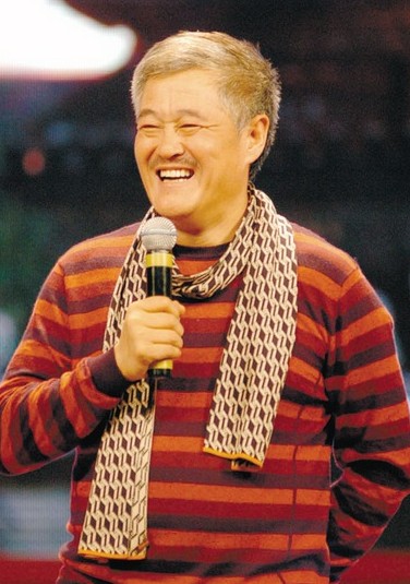 赵本山女儿_赵本山每天收入多少