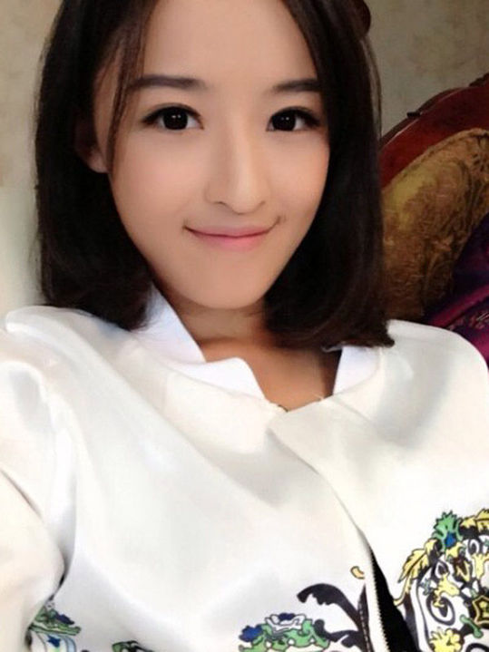 组图:央视新晋美女主播走红 被赞<em>清纯</em>超<em>奶茶妹</em>