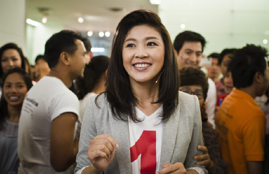 英拉青春期照片曝光:泰国白富美