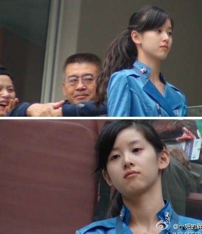 19岁<em>奶茶妹</em>与<em>刘强东同居</em>引关注 酒店热吻不避