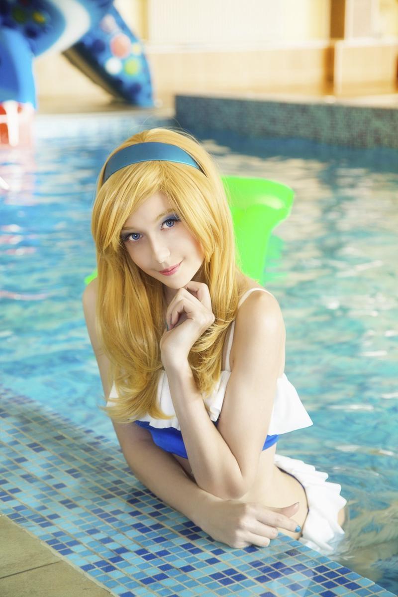 组图:Riot员工<em>COS</em>秀 看看拳头员工们如何演绎