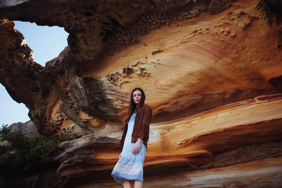 世界美女地图 <em>29岁女子穷游</em>37国<em>专拍正妹</em> -汽