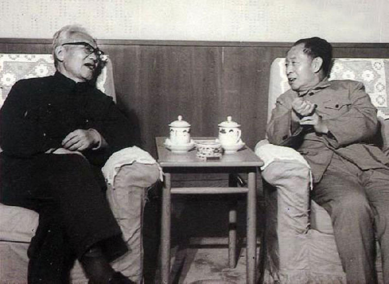 胡耀邦留下八大政声在人间(组图) 