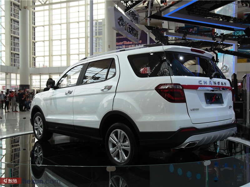 长安CX70北京车展上市 布局7座多功能车领域