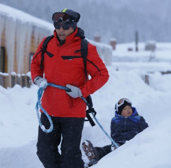 组图:爸爸去哪儿最后一站雪乡 王诗龄森碟kimi谁最可爱