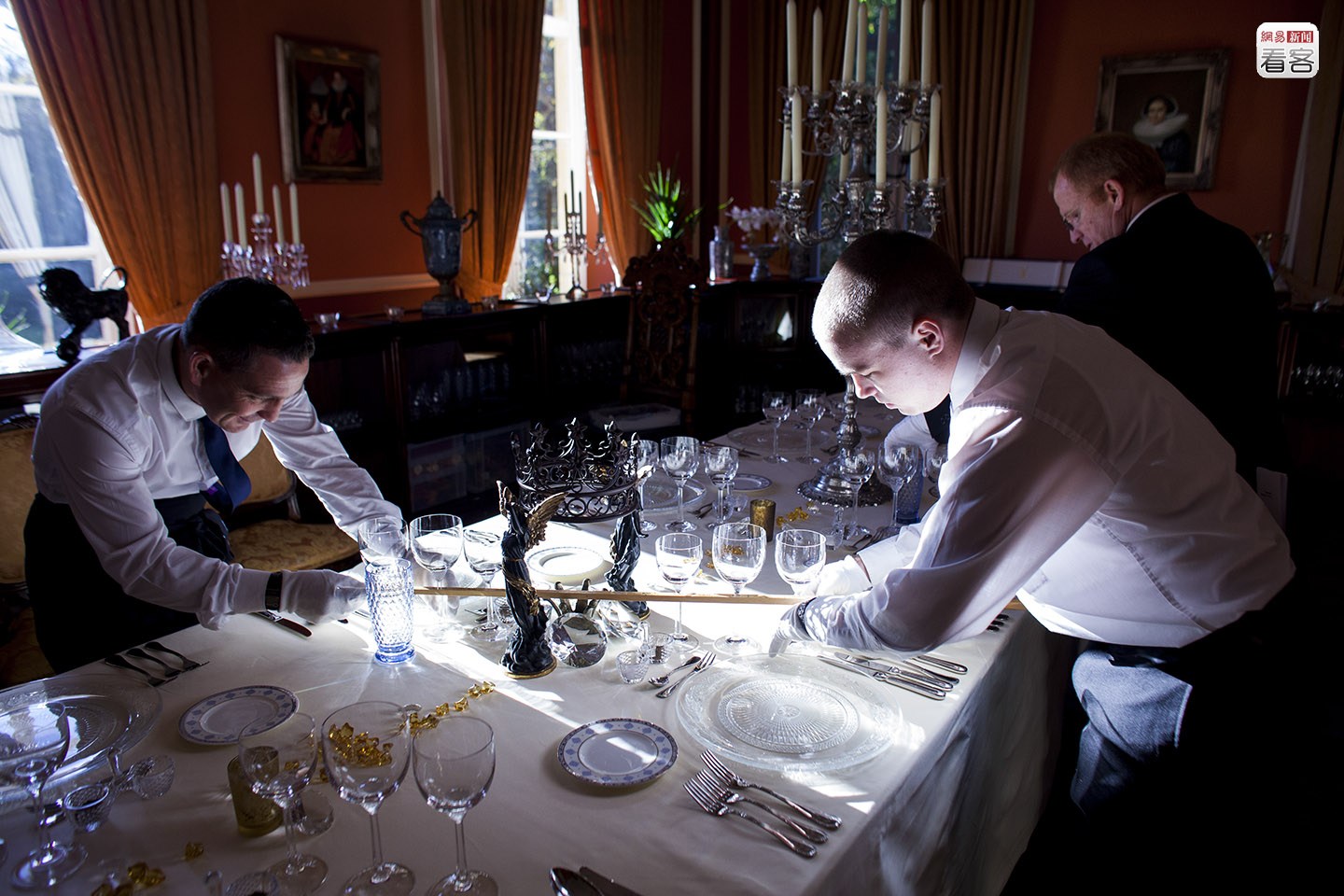 英式管家在中国打理豪宅举办宴会年薪百万