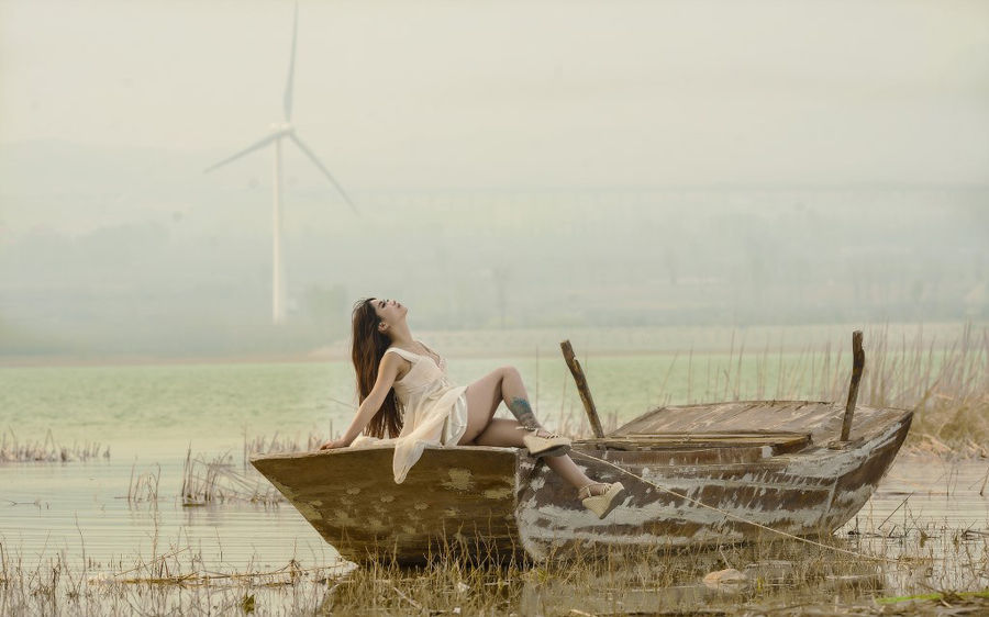 北漂网络女主播以游戏为生月入数万元